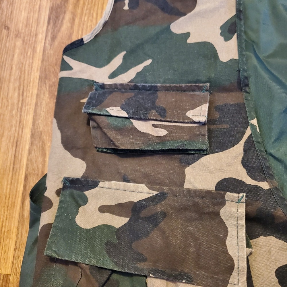 Vintage Hunting Vest Men XL Green Camouflage Zip Game Bag Shell Loops Afield - Picture 2 of 8